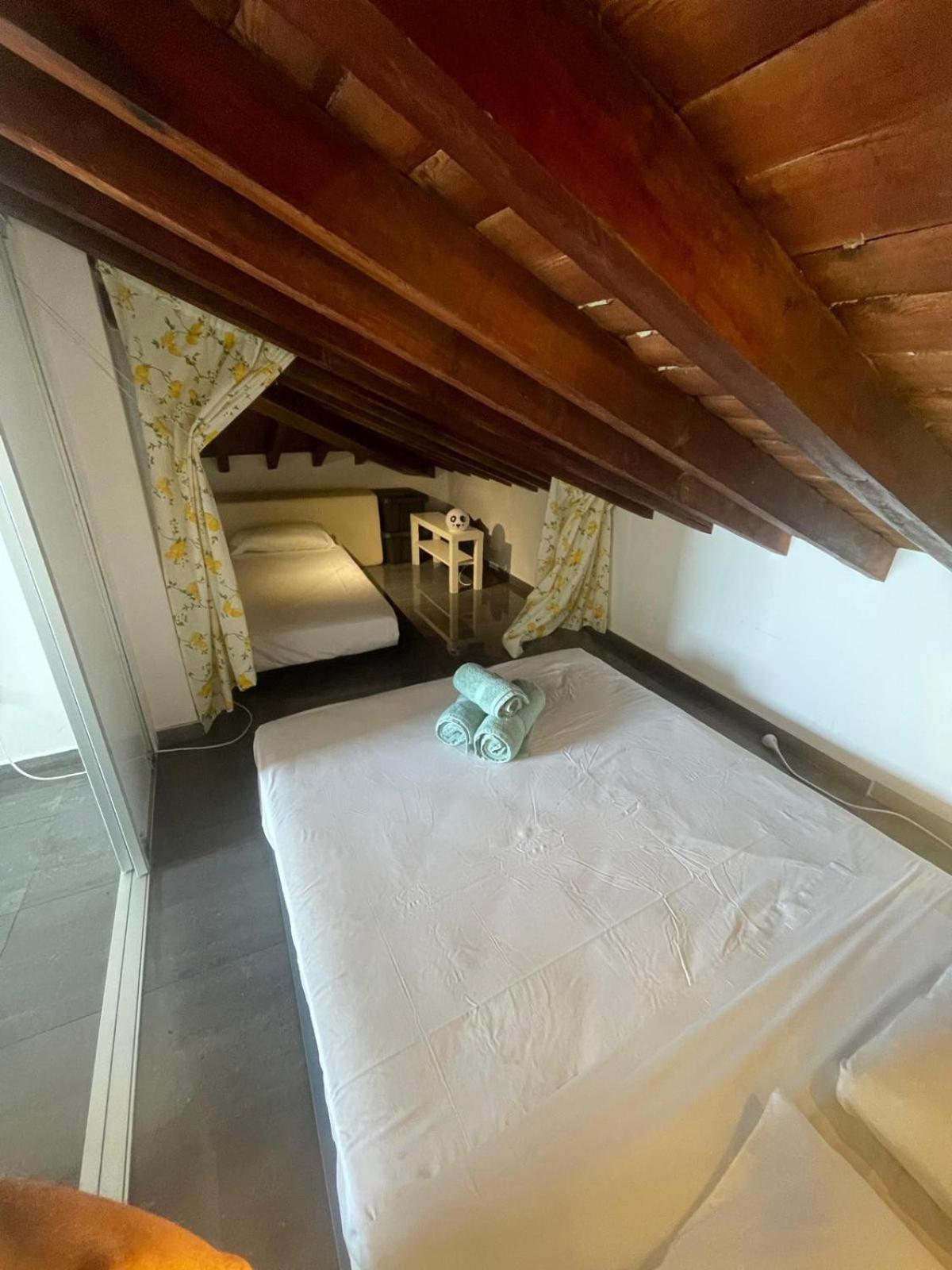 -malagasunapts- Private Terrace Leilighet